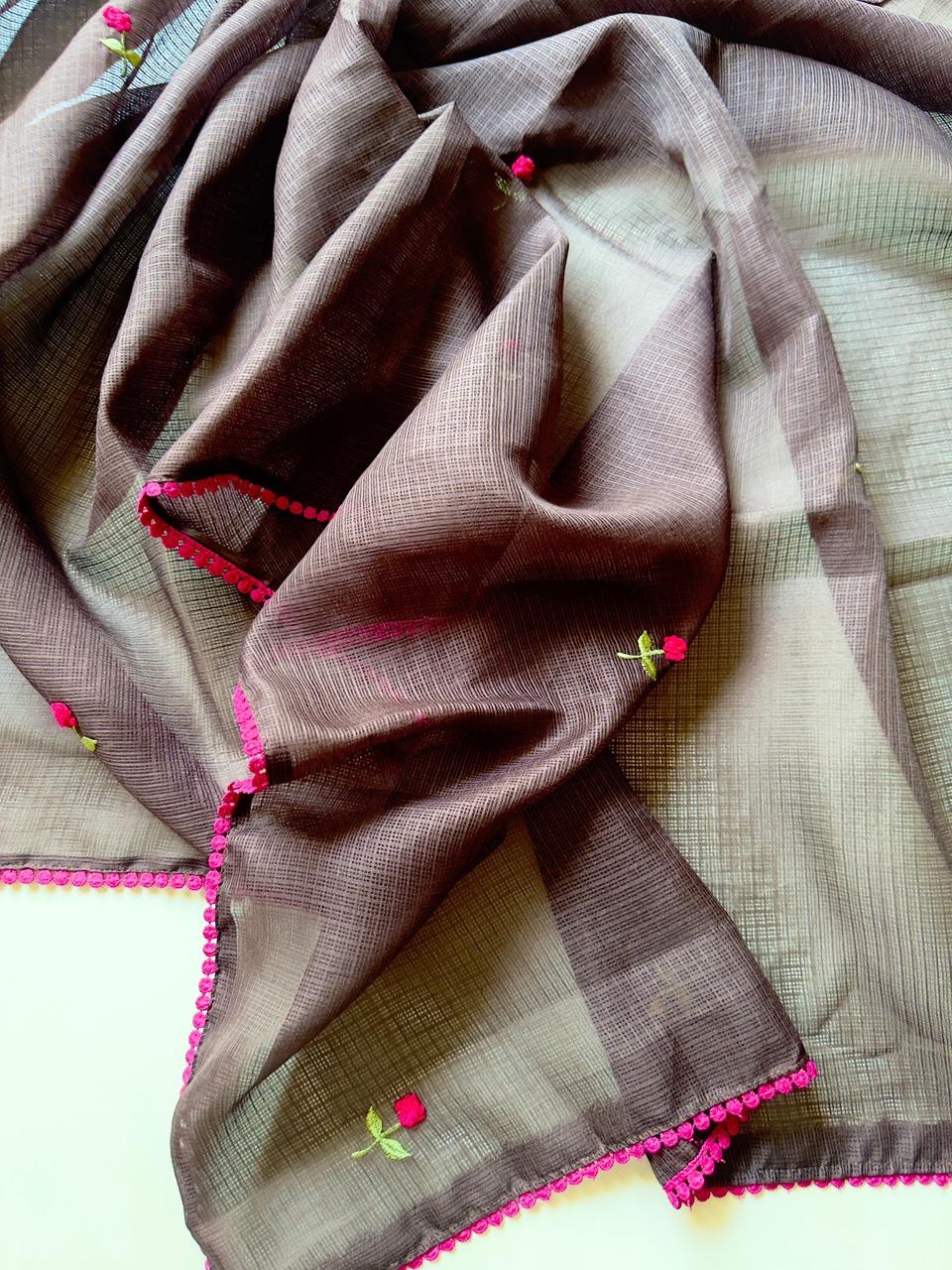 Tiny bloom - Image 4